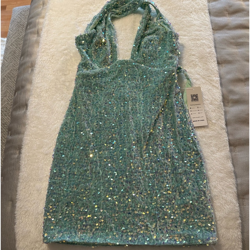 Size 4 mint green sequin dress